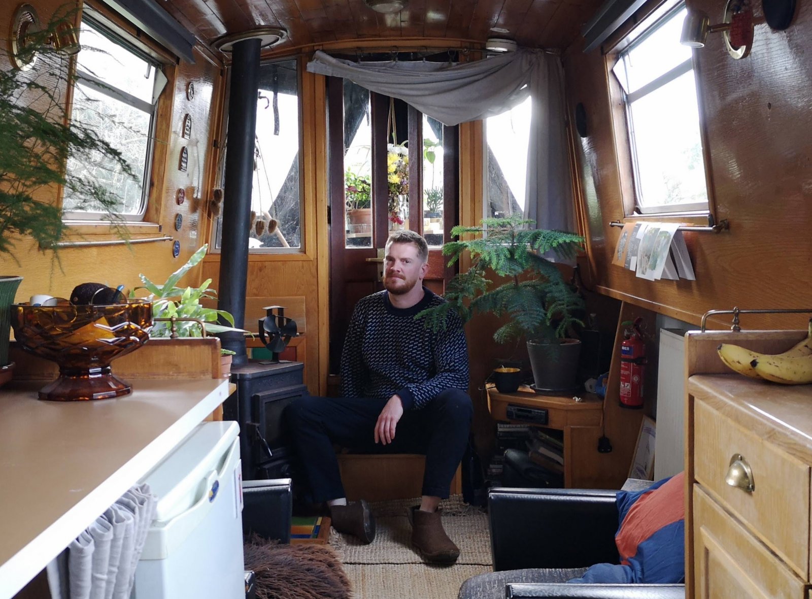 Living On A Houseboat Happiness